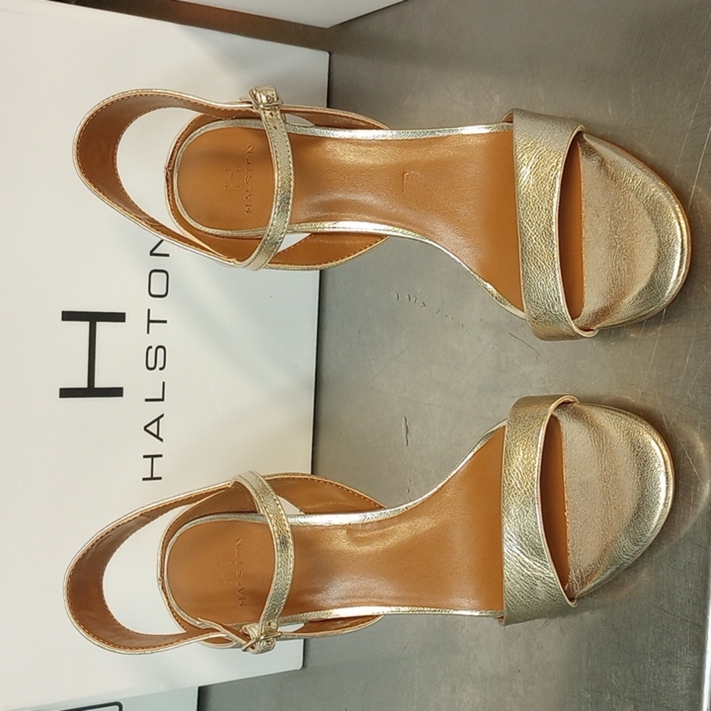 Women's high heel
